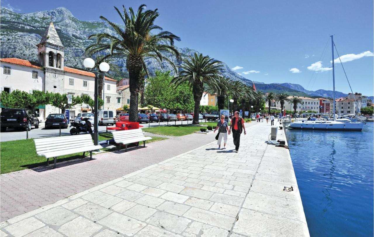 Lovely Apartment In Makarska With Wifi Esterno foto